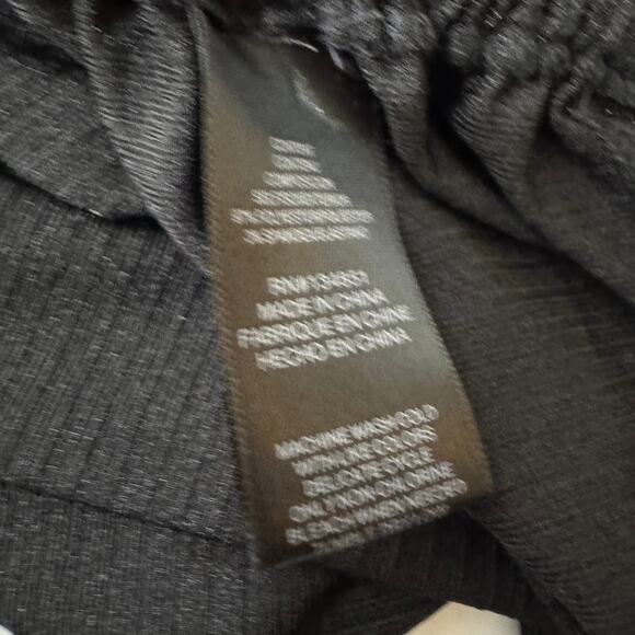 WAYF Ruched Top in Black Size L NWT - Picture 3 of 9